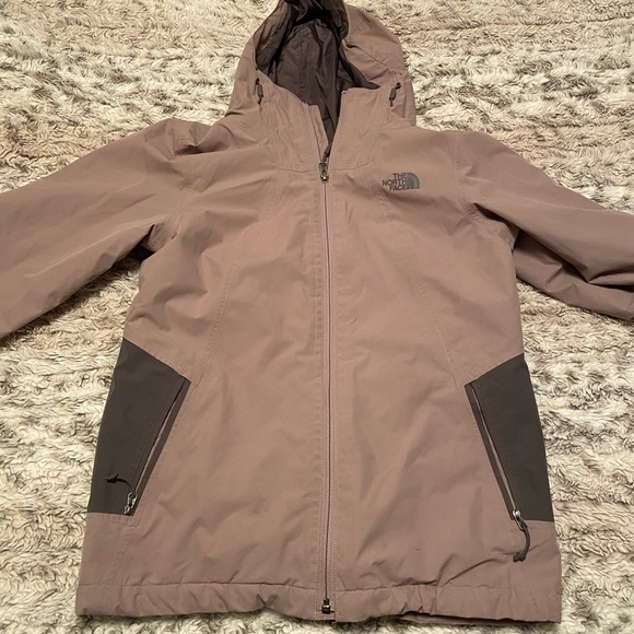 The North Face - Women's Highanddry Triclimate Insulated 3-in-1 Jacket- Mauve - Picture 4 of 11